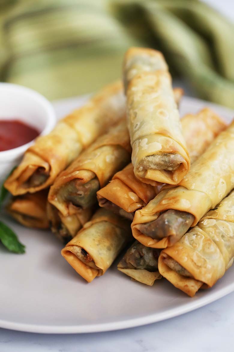 معجنات بالخضار (رولز غصن البان)